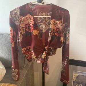 Floral spouse size small